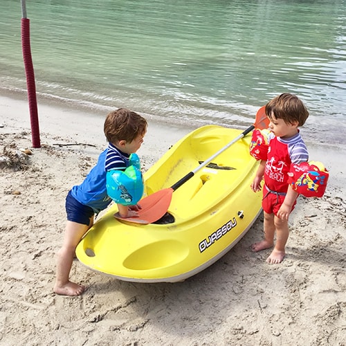 Majorque, enfants en canoé