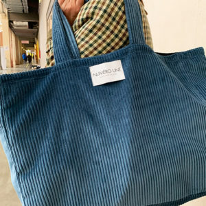 sac en velours bleu étoilé